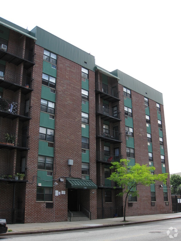 El Betty Shabazz Apartaments - The Betty Shabazz Apartments