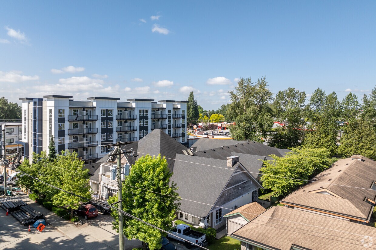 Building Photo - Christopherson House