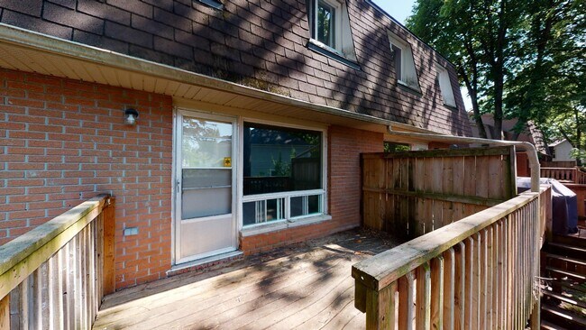 Building Photo - SPACIOUS THREE BEDROOM IN BEAUTIFUL BYRON