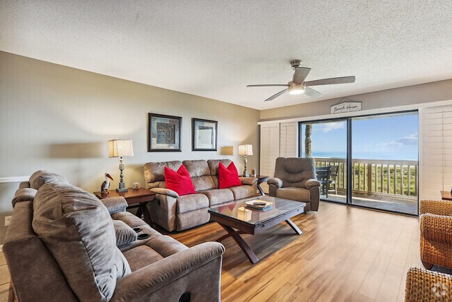 Building Photo - 6100 A1A S