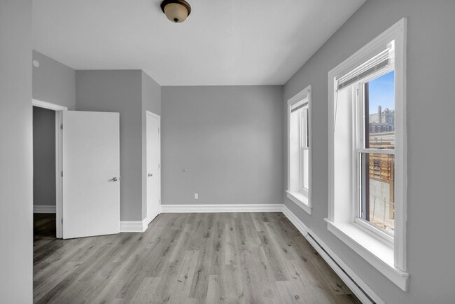 Building Photo - 830 Chestnut St