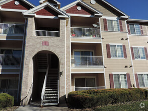 Building Photo - 15700 E Jamison Dr