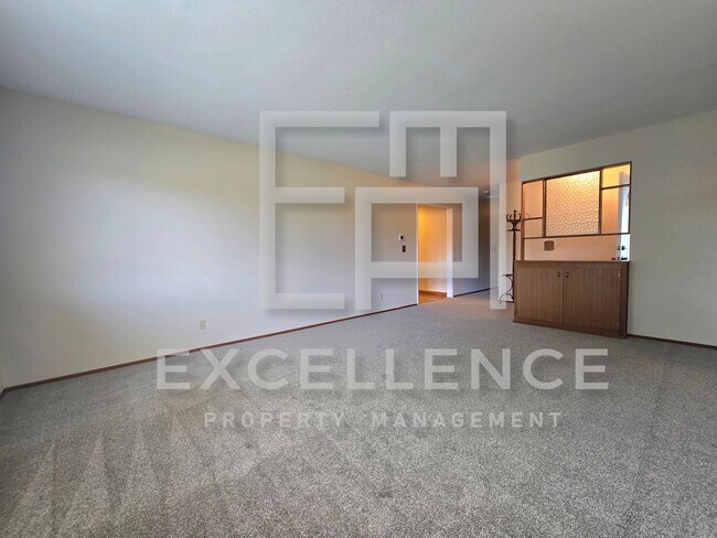 Foto del edificio - 3/2 House with New Carpet, Real Hardwood F...