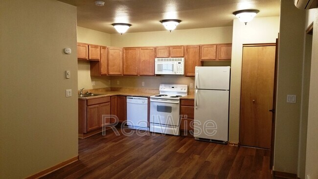 Foto del edificio - 535 SW 6th St