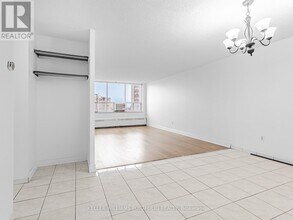 Building Photo - 390 Dixon Rd