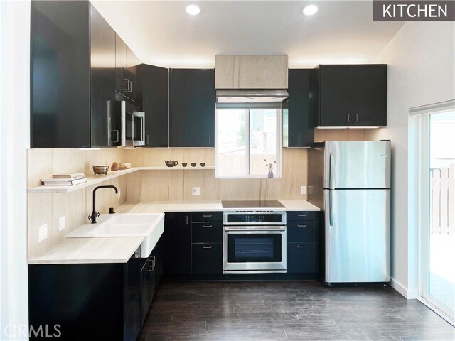 Building Photo - 6378 Sylvan Dr