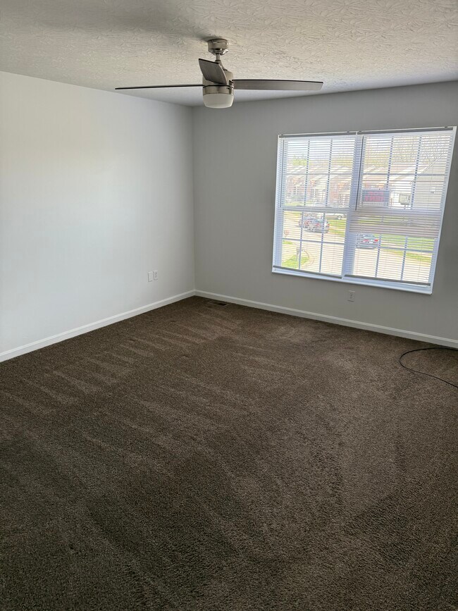 Foto del edificio - 48 Deer Haven Ct