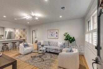 Building Photo - 7 Logan St