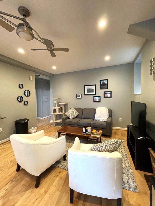 Foto del edificio - 24 Millmont St