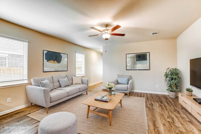 Foto del edificio - 7511 Tipton Meadow Way