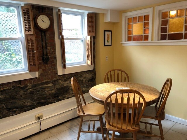 Bright and sunny eat-in-kitchen - 2 Emmons Pl