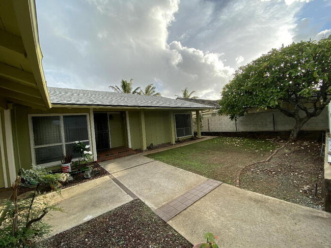 Building Photo - 7003 Niumalu Loop