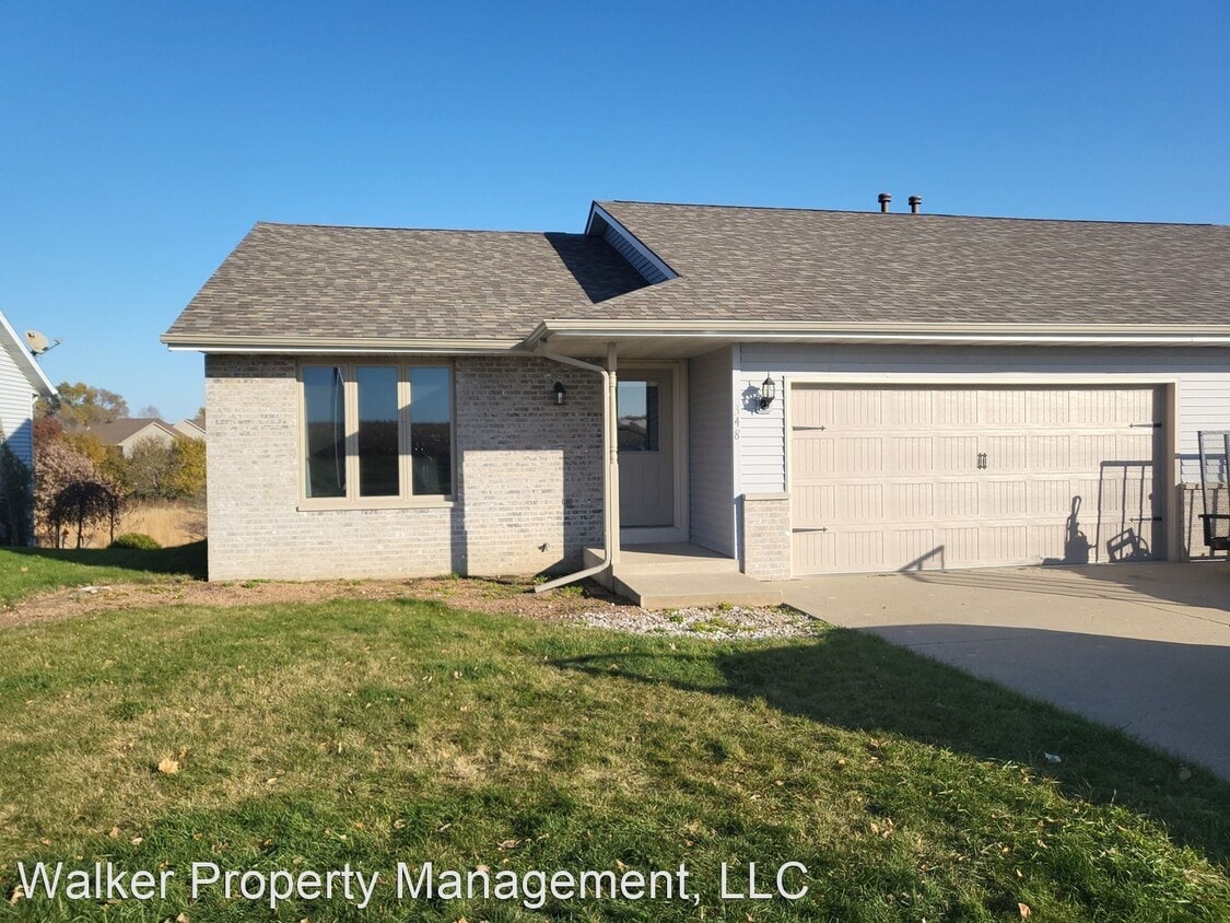 3 br, 1 bath House 348 N. Austin Road House Rental in Janesville