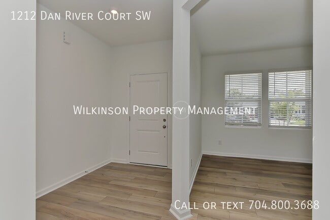 Foto del edificio - 1212 Dan River Ct SW