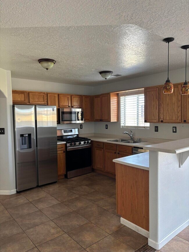 Foto del edificio - 10711 Brookline Pl NW