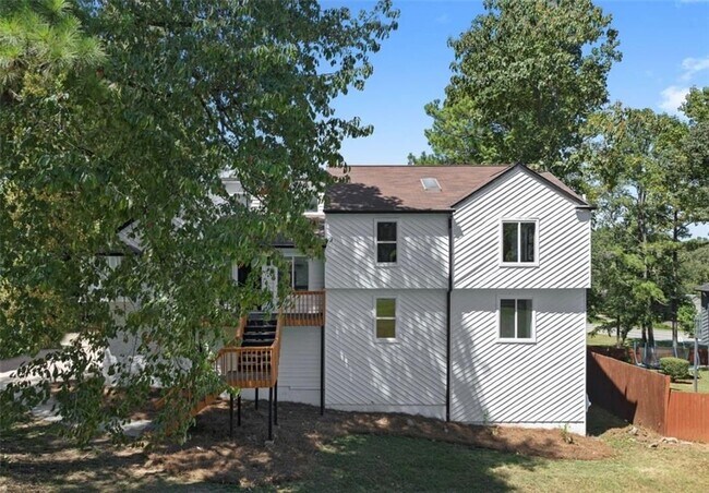 Foto del edificio - 5111 Manitou Way SW