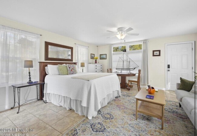 Foto del edificio - 509 Live Oak St