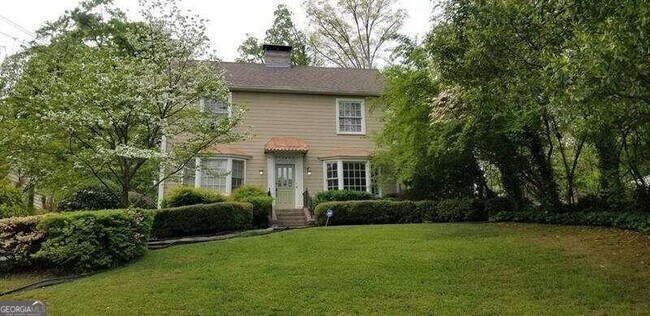 Building Photo - 3644 Kingsboro Rd NE