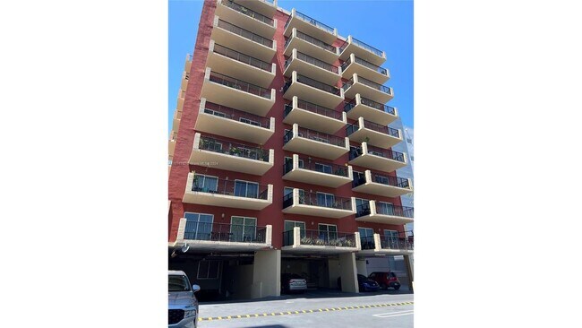 Photo - 3410 Coral Wy Apartment