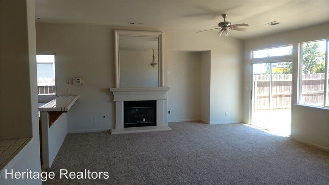 Building Photo - 1793 Castle Way