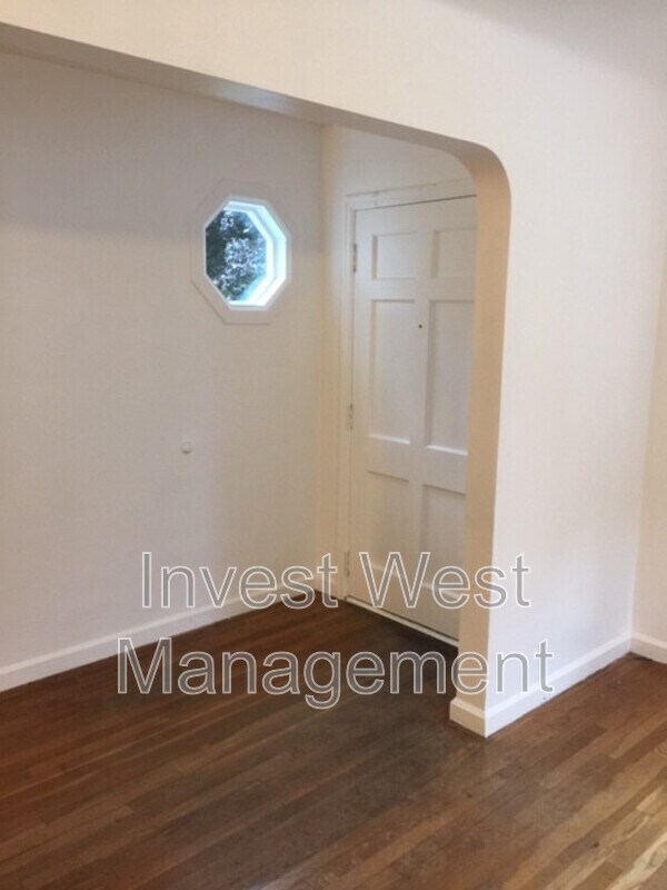 Foto del edificio - 1235-1238 Street