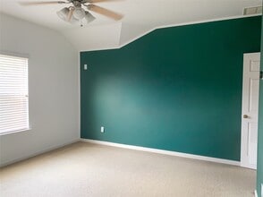 Building Photo - 21534 Oak Park Trails Dr