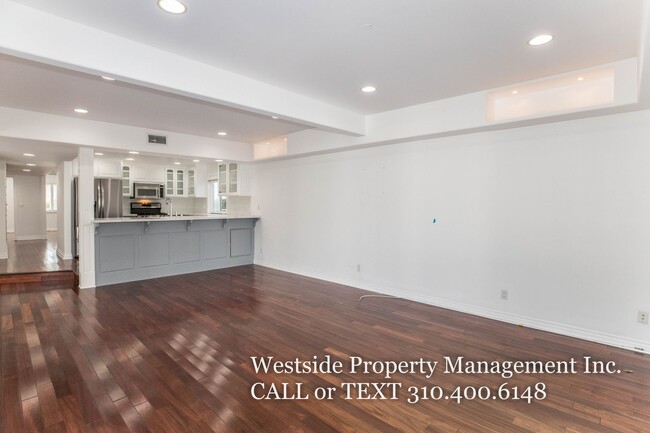 Foto del edificio - Westchester  4BD/3.5BA + Garage/Office