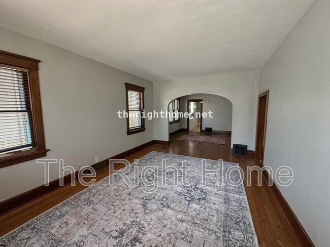 Foto del edificio - 3330 N 59th St