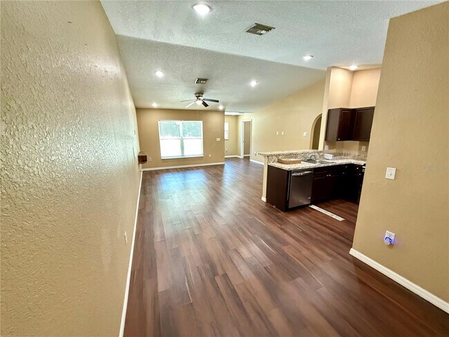 Foto del edificio - 766 NW 59th Ave