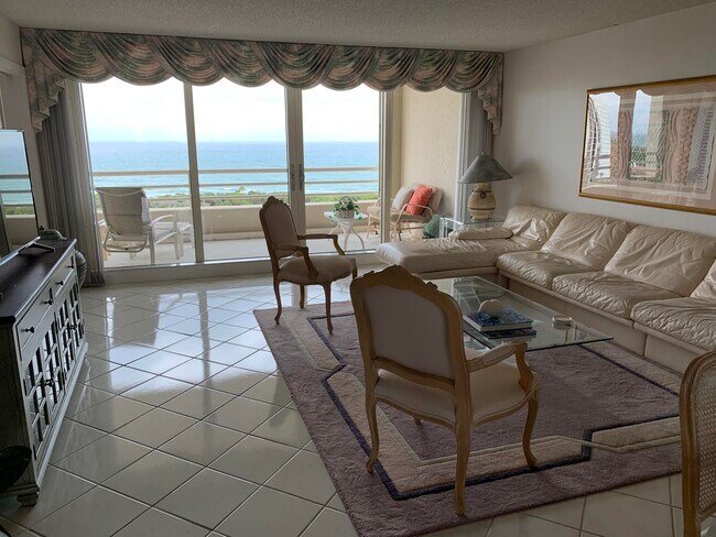 Foto del edificio - 4101 N Ocean Blvd