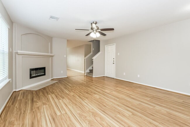 Building Photo - 21334 Bella Luna Ct