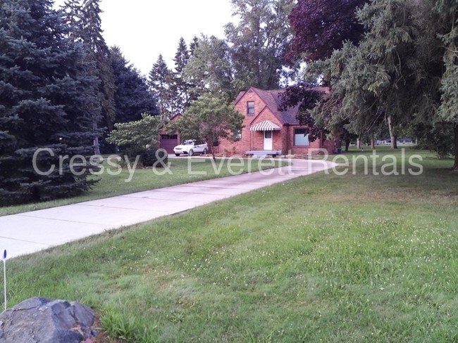 Foto del edificio - 16448 Ireland Rd