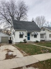 Building Photo - 604 S Fillmore St