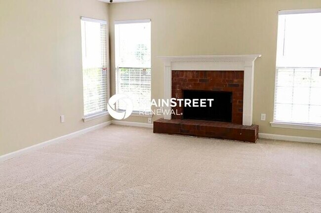 Building Photo - 8479 Glendevon Ct