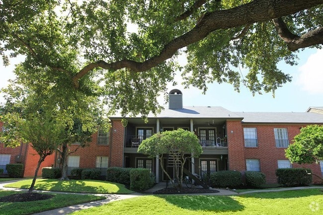 Building Photo - Morningside Green