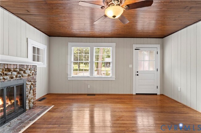 Building Photo - 4341 Lafon St