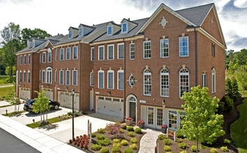 The Neighborhood - 5423 Stream Bank Ln