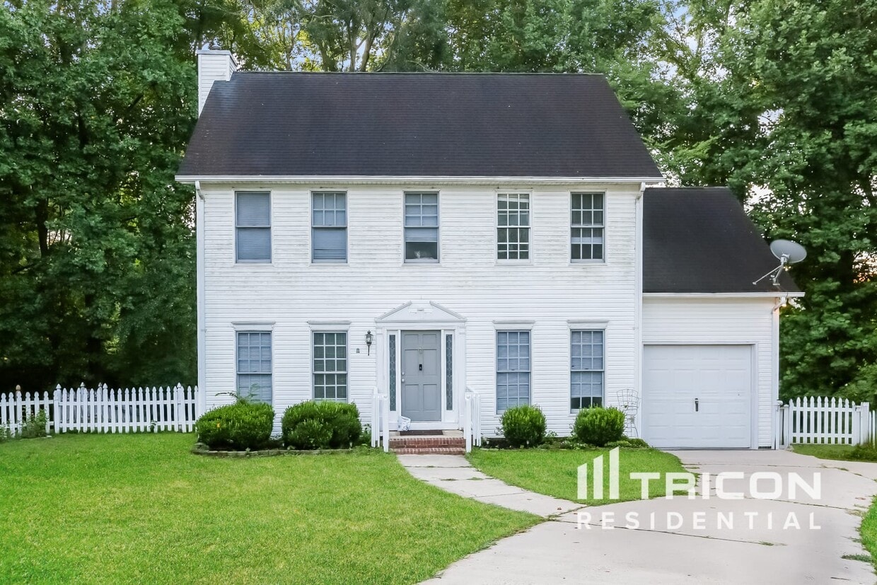 Primary Photo - 714 Meridian Ct SW