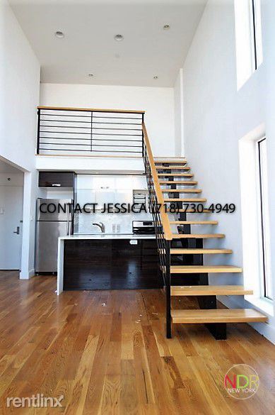 Building Photo - 152 Newell St