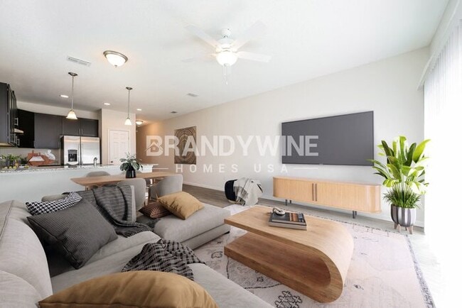 Building Photo - 581 Narnia Ct