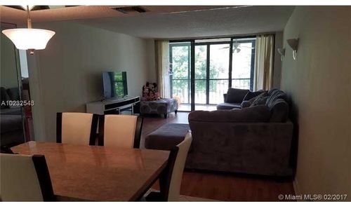 Building Photo - 16400 Golf Club Rd