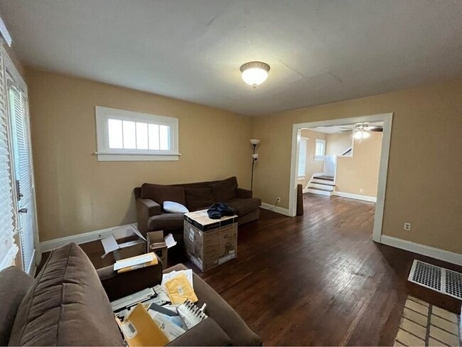 Building Photo - 257 Southwood Ave