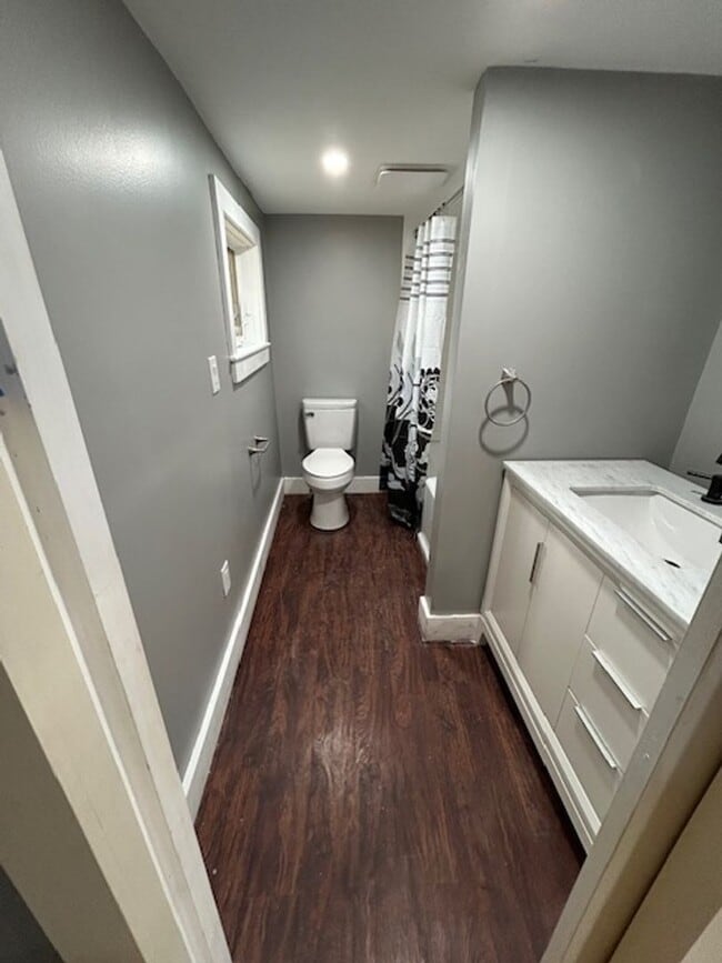 Foto del edificio - 35 Bath Rd