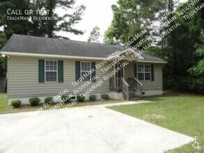 Building Photo - 2112 Wisteria Dr