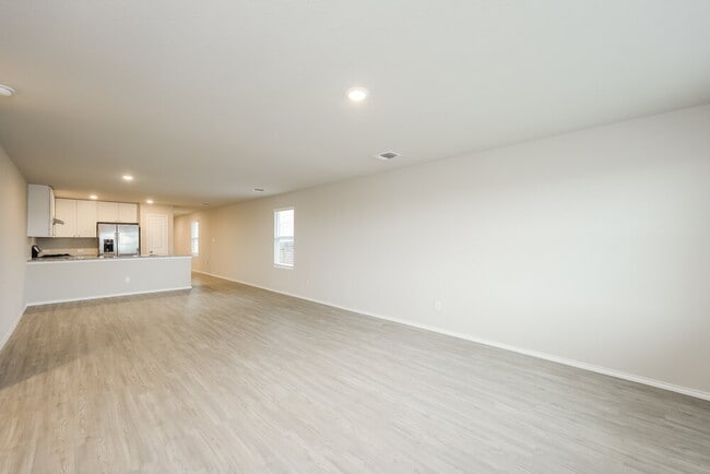 Building Photo - 5726 Leon Pl