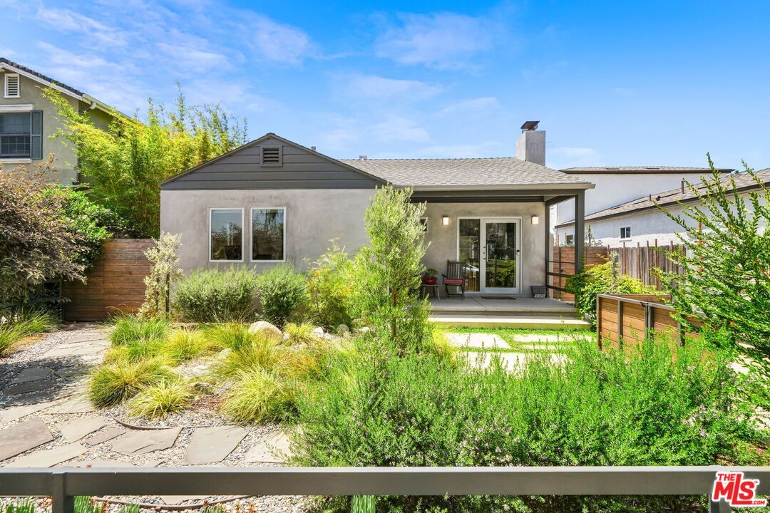 Foto principal - 4219 Moore St