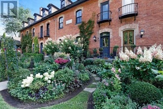 Building Photo - 161 MacKay St