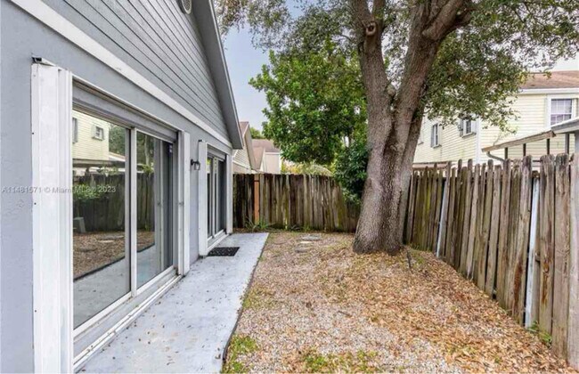 Building Photo - 248 SW 159th Ln
