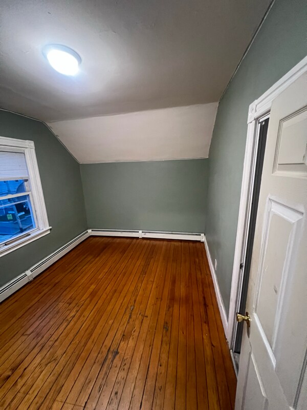 Foto del edificio - 827 Atwells Ave