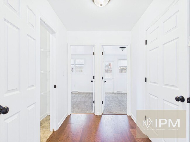 Foto del edificio - Bright 2 Bedroom, 1 Bath Ranch Style Home in Harrisburg, Pa!